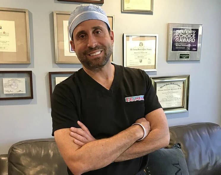 Dr. Michael Salzhauer