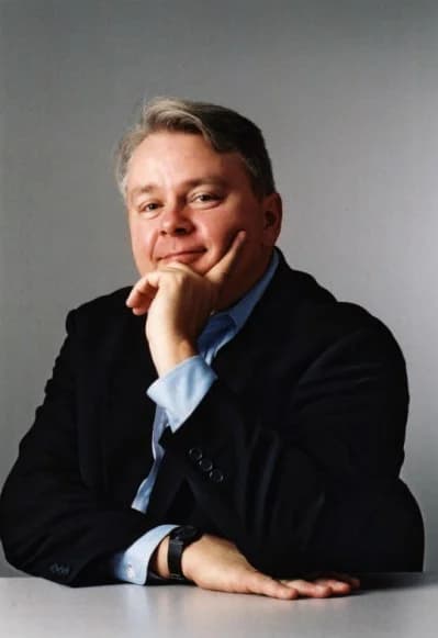 Dennis Scholl