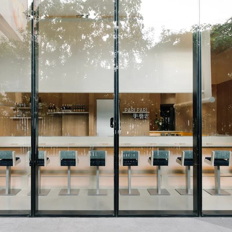 PARI PARI Handroll Bar