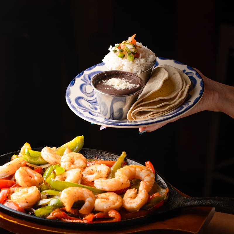 Mama's Tacos - Photo 5