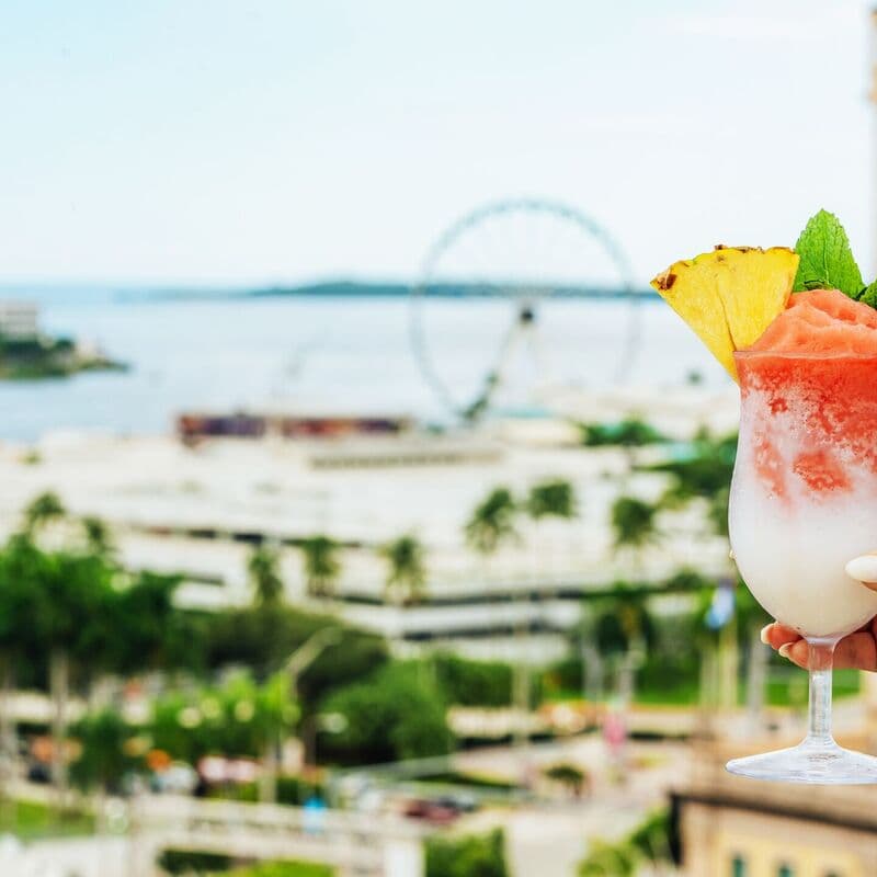 cloudM rooftop bar at citizenM Miami Worldcenter - Photo 2