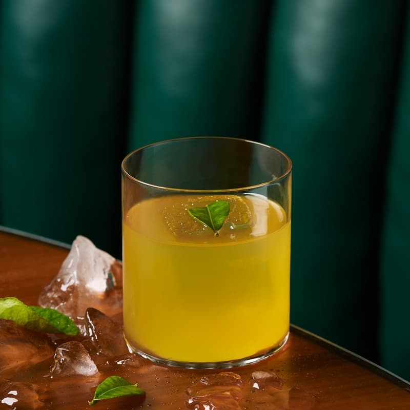 Orilla Bar & Grill - Photo 3