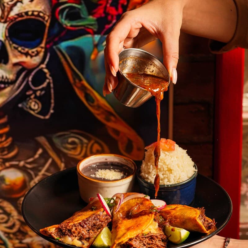 Coyote Taqueria - Photo 5